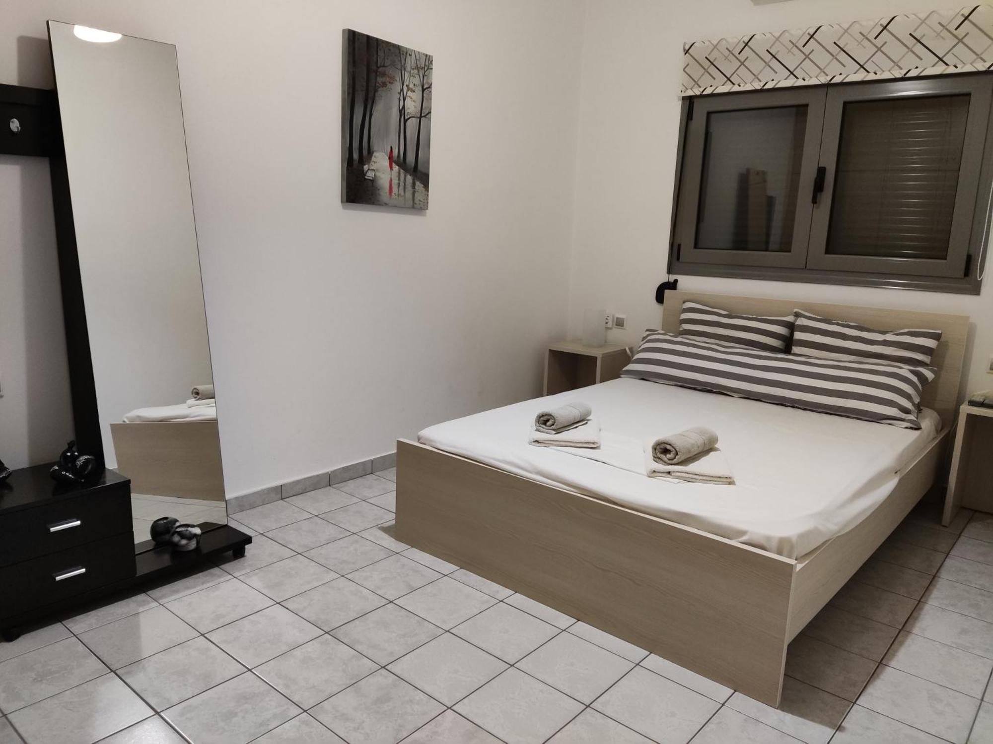 Mayla House Ферма Екстериор снимка
